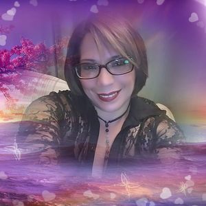 Meet your Posher, Aurora